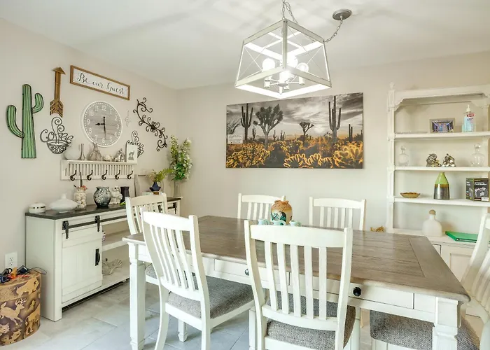 Steps To Golf! Extended Sun West Getaway Holiday home *
